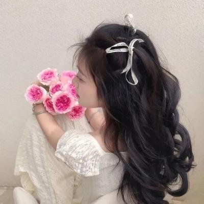 明天，我会成为谁的女友